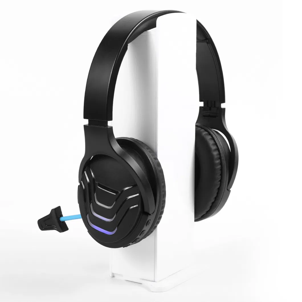 Bluetooth Over Ear Flashing Gaming Headphone Type-C Charging Ensure 22 Hour Play Time